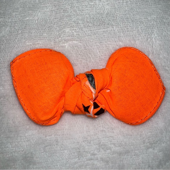 Neon Orange Paisley Rockabilly Bandana Knotted Hair Bow - Picture 7 of 11